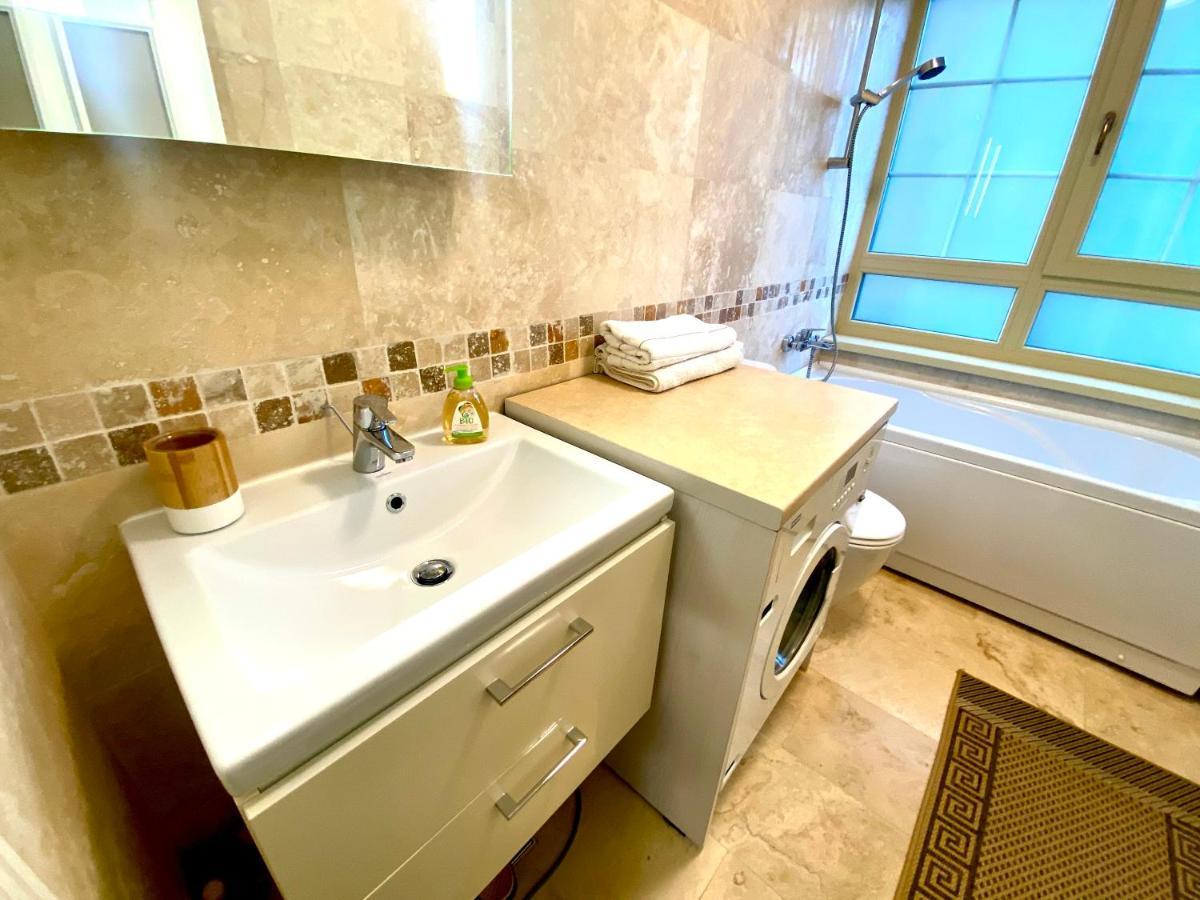 Apartament Sara Apartamento Iasi Exterior foto